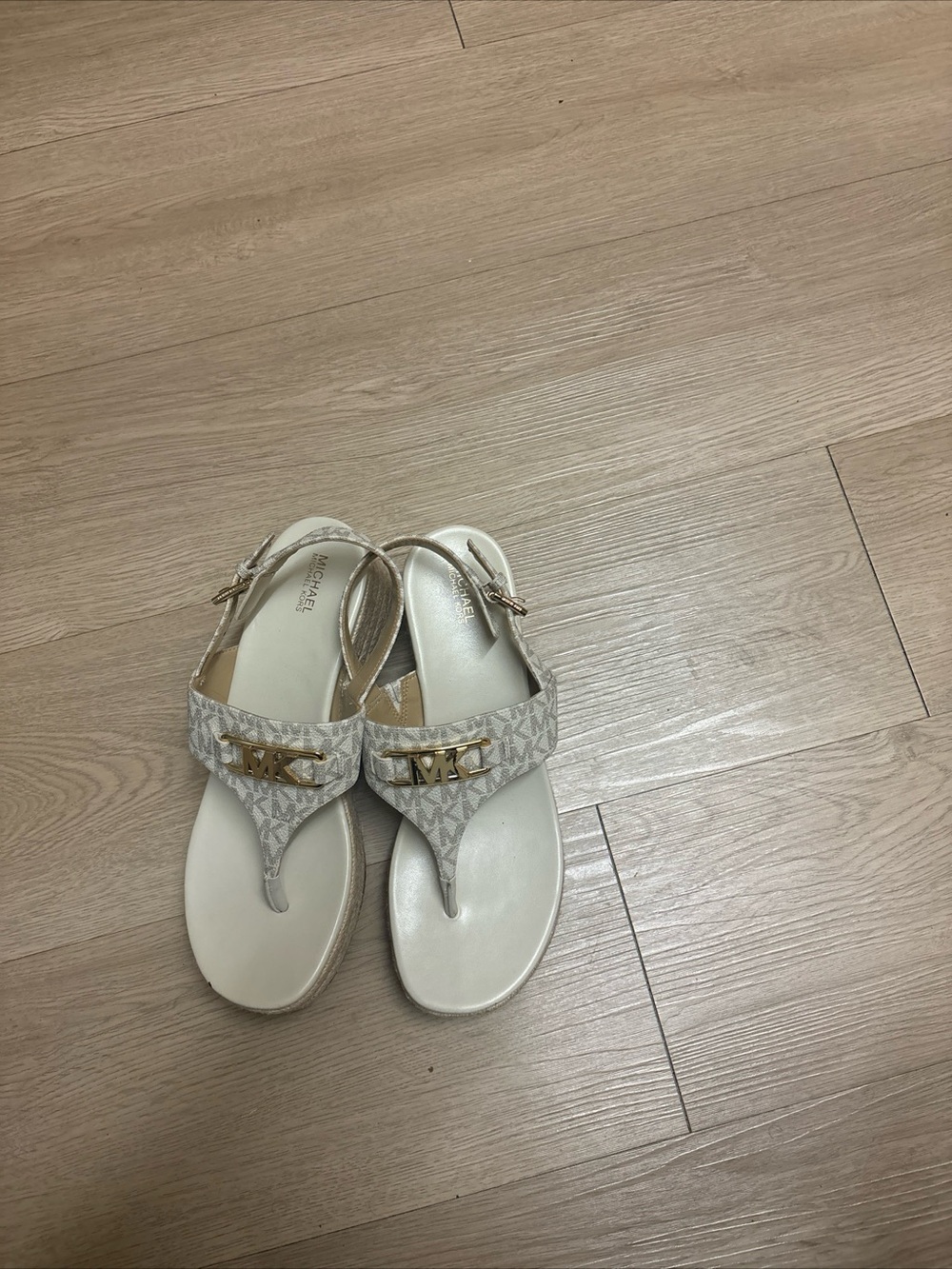 Michael Kors Cream and Gold Logo Thong Sandals